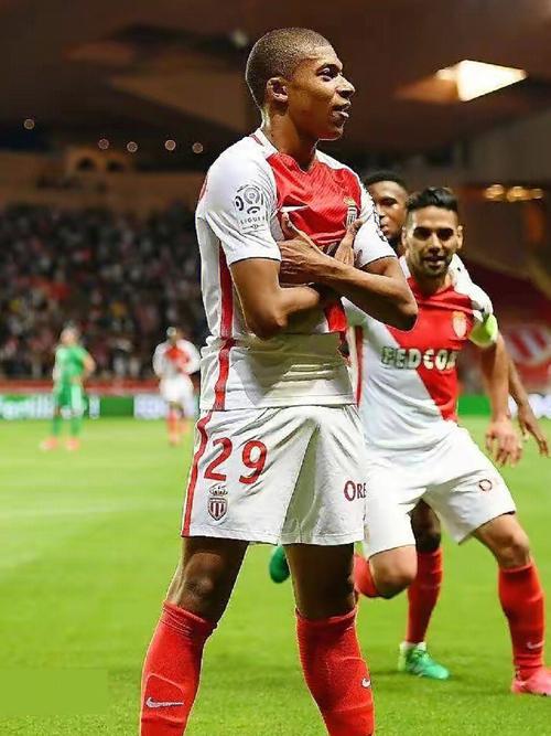 这在保级组 这在保级组